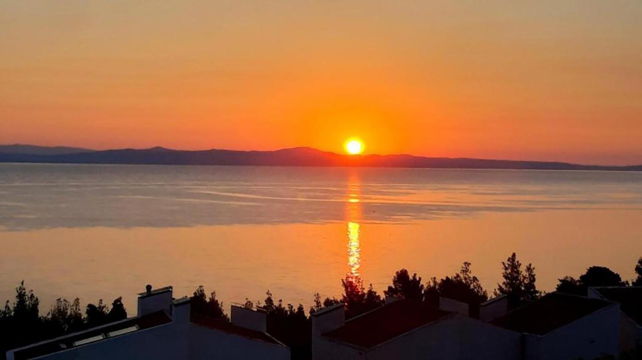 Olia Sea View Shared Pool Villa, Néa Fókaia Esterno foto