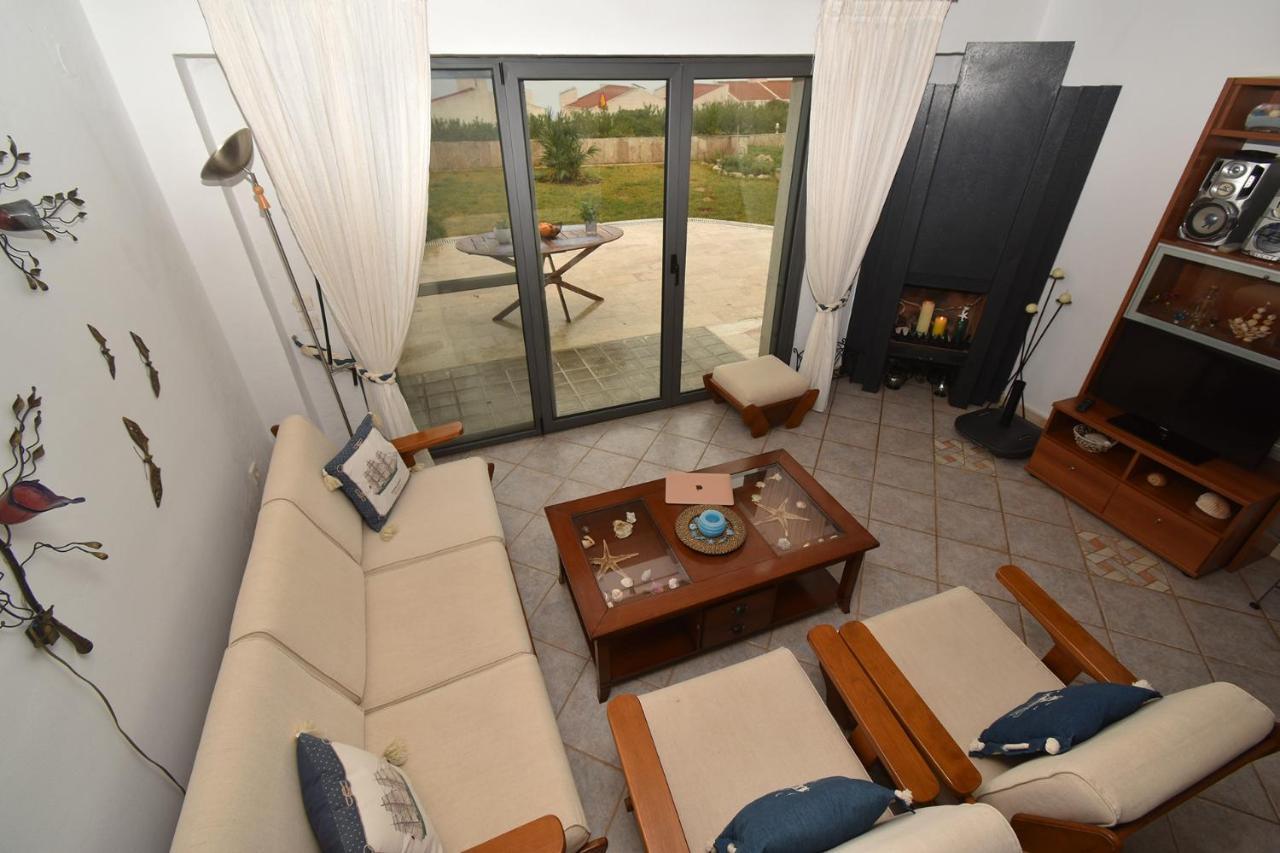Olia Sea View Shared Pool Villa, Néa Fókaia Esterno foto